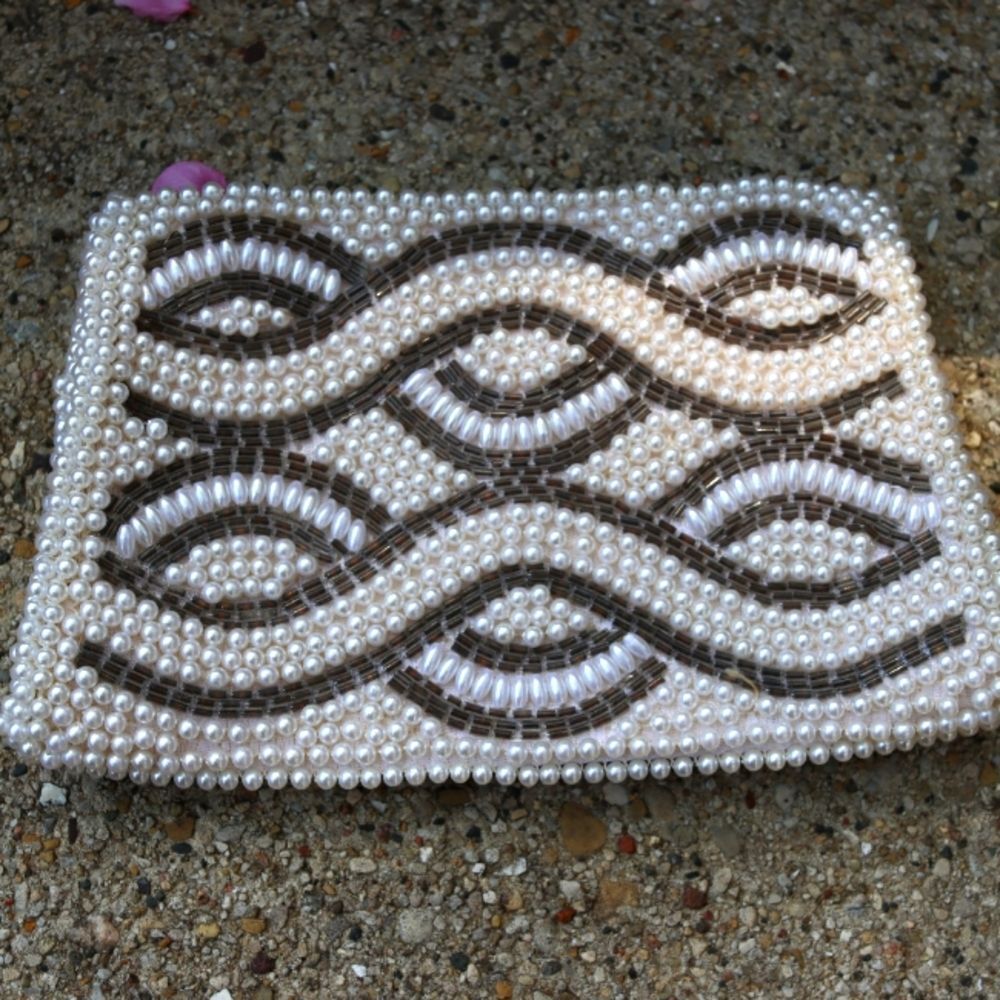 Emson Vintage Japan Elegant Pearl Beaded Clutch Bag